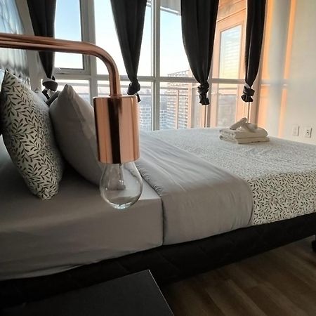 Cozy Condo In Downtown Toronto + Free Parking מראה חיצוני תמונה
