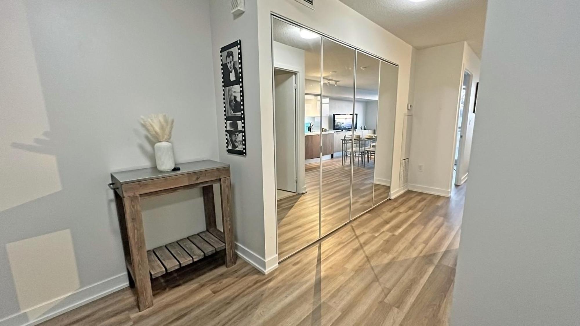 Cozy Condo In Downtown Toronto + Free Parking מראה חיצוני תמונה